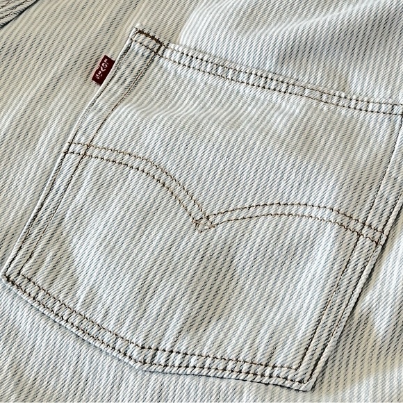 LEVI’S Striped Light Wash Denim Shortalls Size XL NEW - Picture 7 of 12